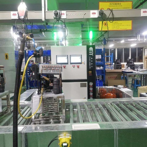 Manufacturing Plant R134a Gas Charging Pressure Refrigerant Charging Station With Vacuum Degree 5Pa-10Pa